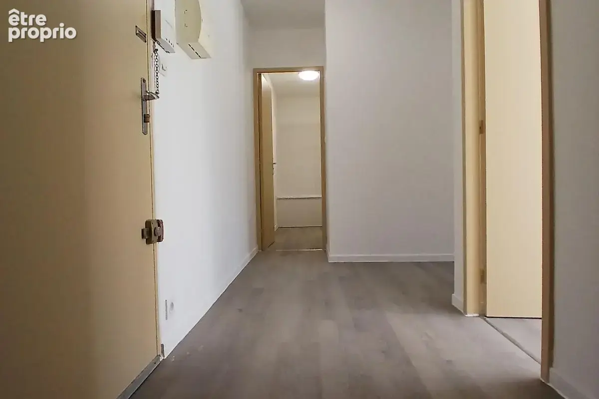 E3466a017l-t2-les collines -21 avenue de la fariniere 13009 marseille-155 000 € - photo 9