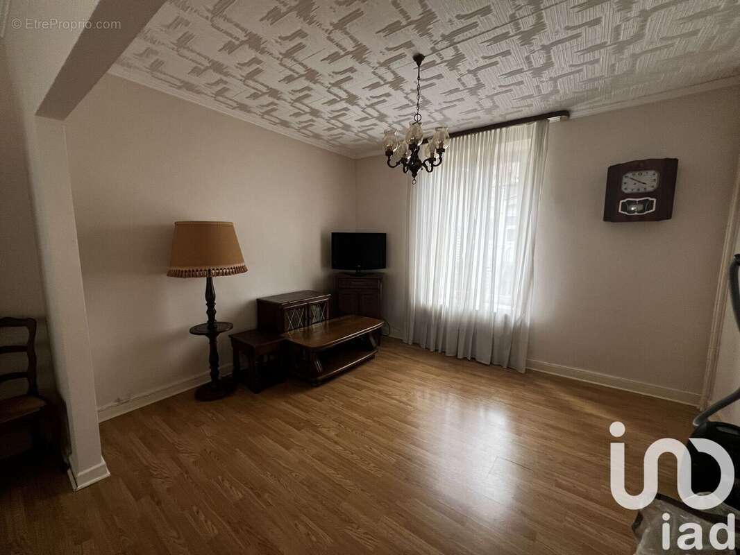 Photo 2 - Maison à VILLERUPT