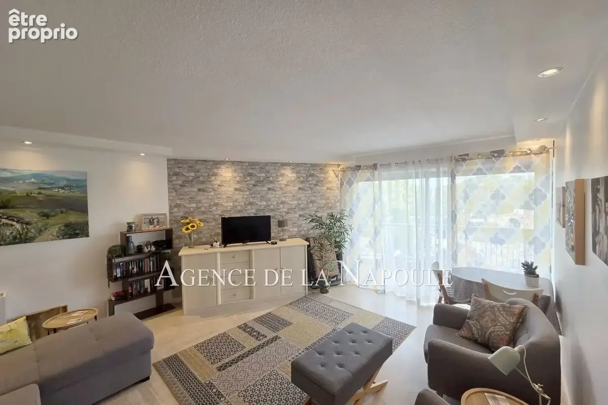 Photo Appartement à Mandelieu-La-Napoule au prix de 280 000€
