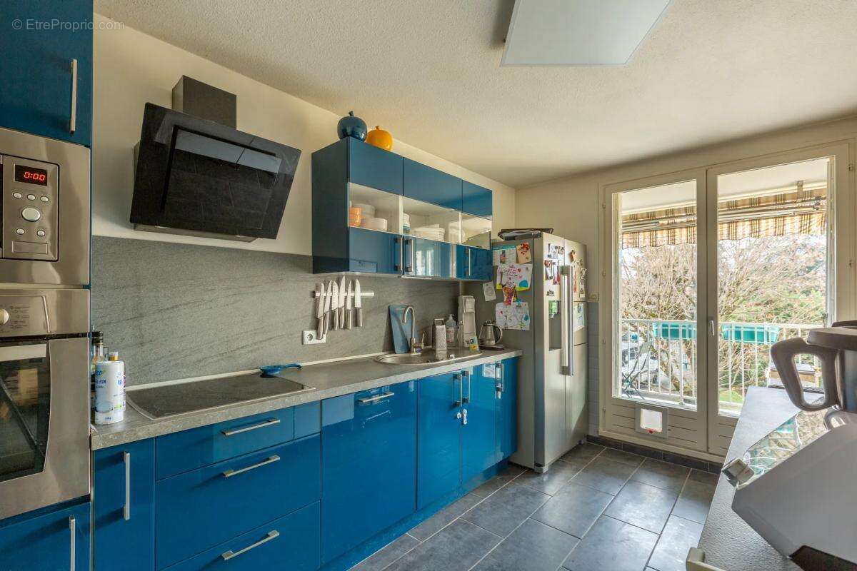 Appartement à VAULX-EN-VELIN