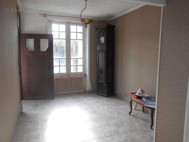 Maison à PLUSSULIEN