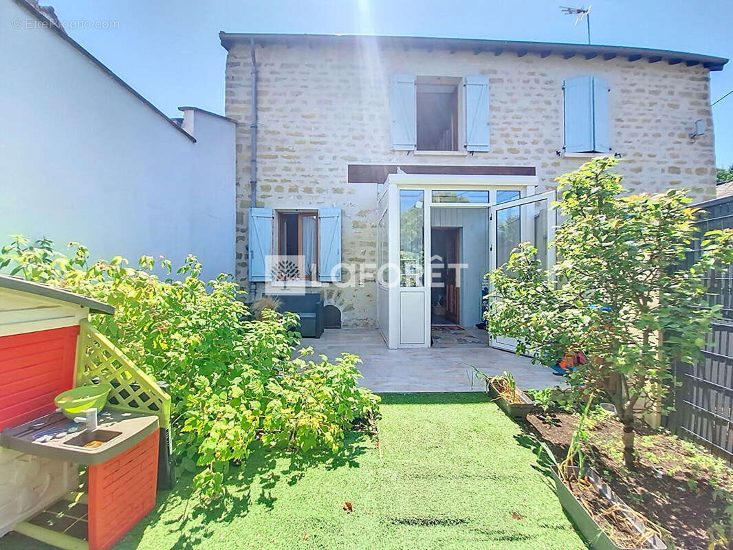 Maison Verneuil Sur Seine 4 pièce(s) 70 m2 - photo 2