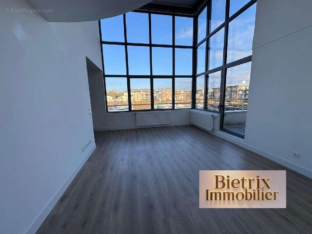 Appartement à L'ISLE-ADAM