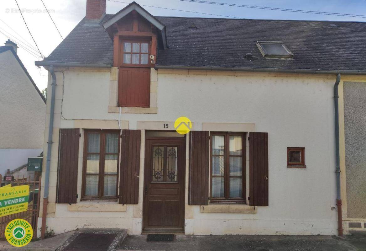 Maison à JOUET-SUR-L'AUBOIS