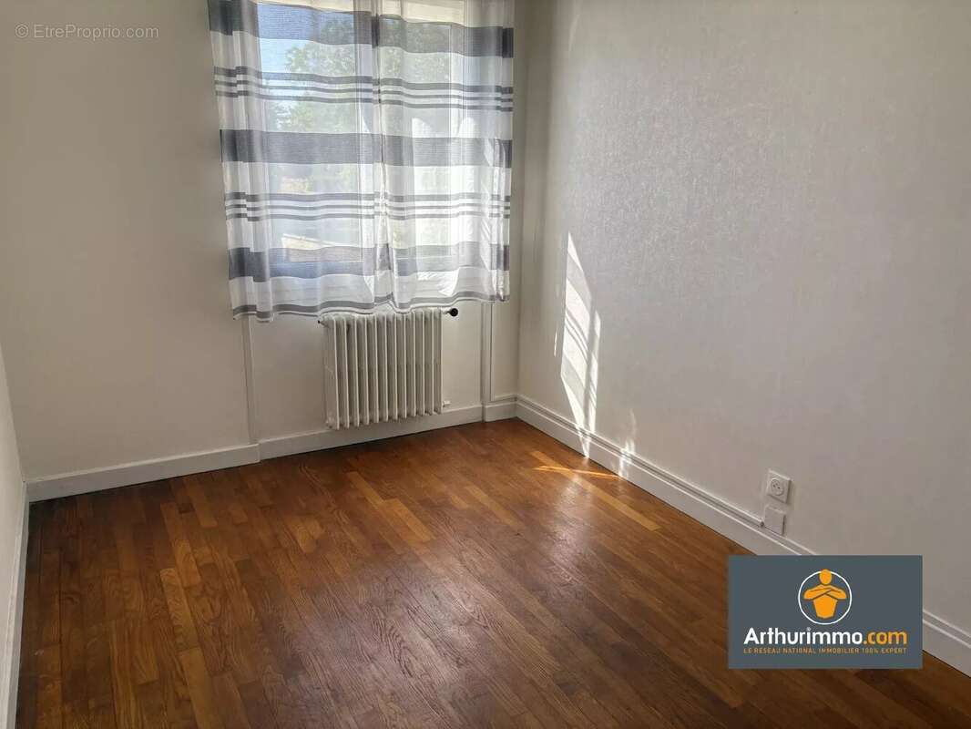 Maison 3 chambres - terrain 794 m2 - photo 18
