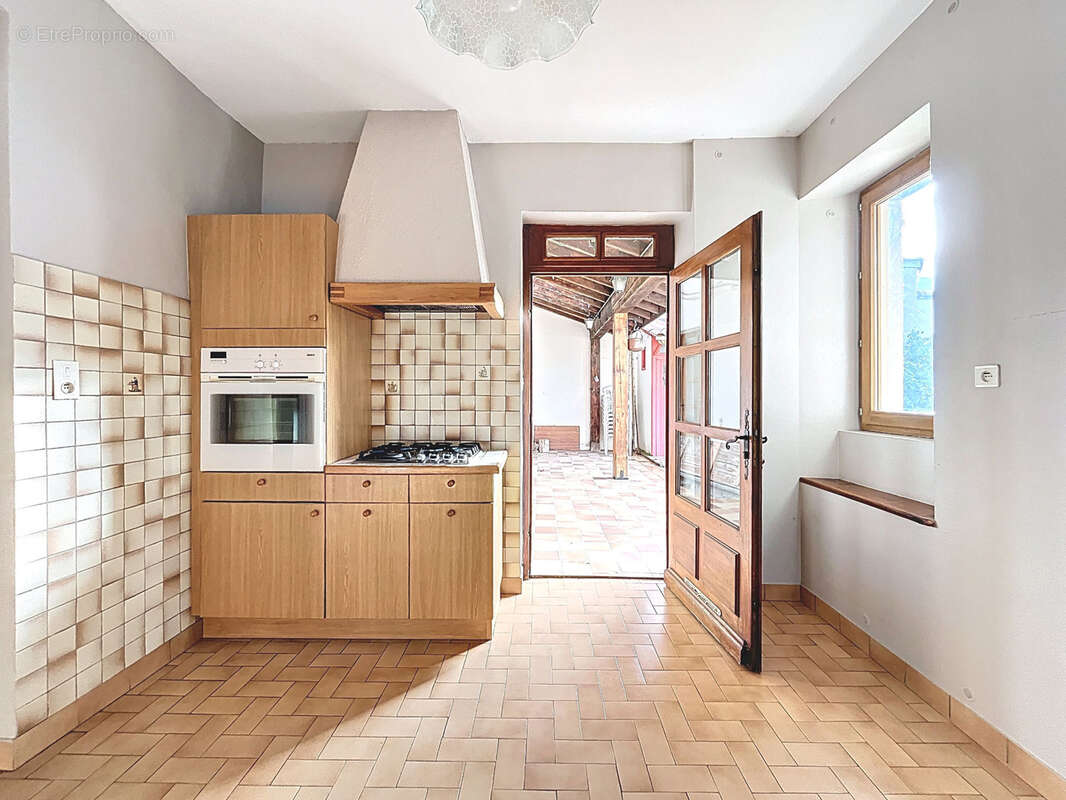 Maison au calme avec jardin et vue dégagée  - 124 m² et 4 chambres - photo 5