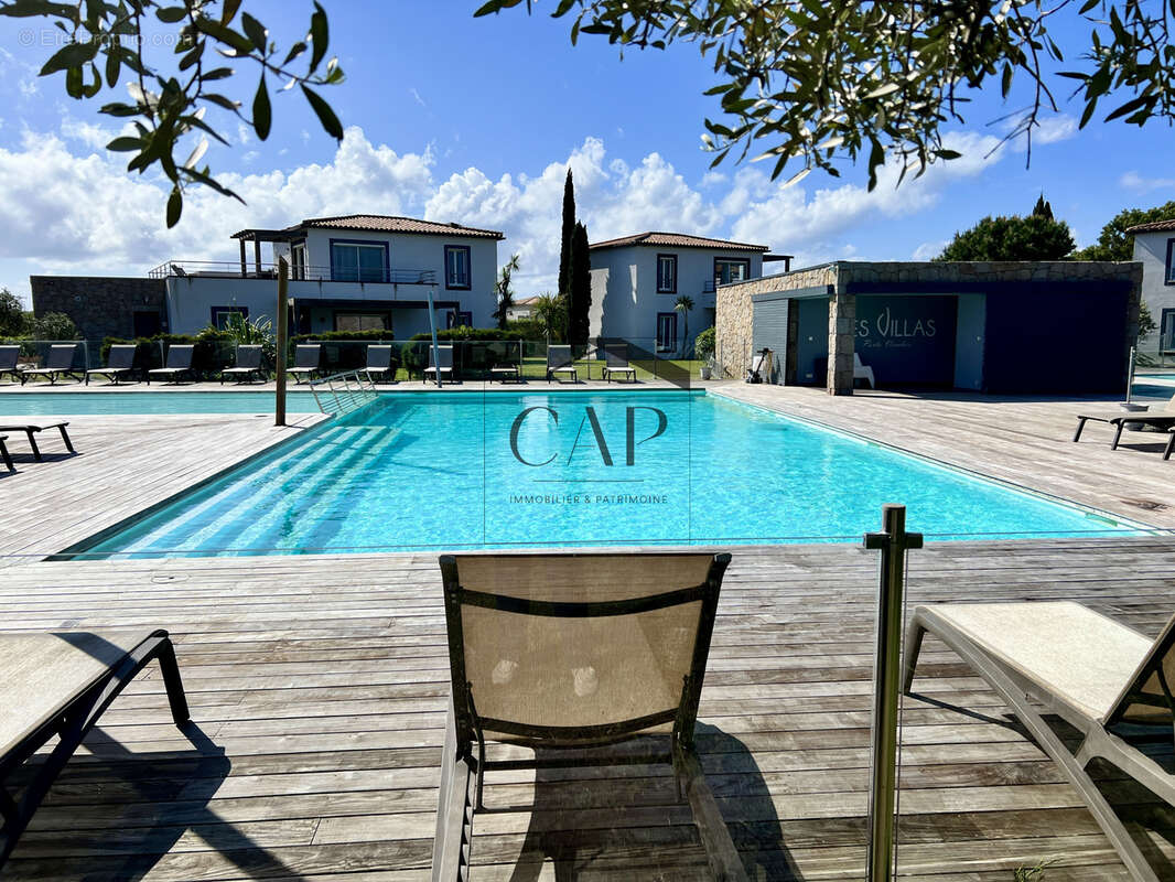 Appartement à LECCI