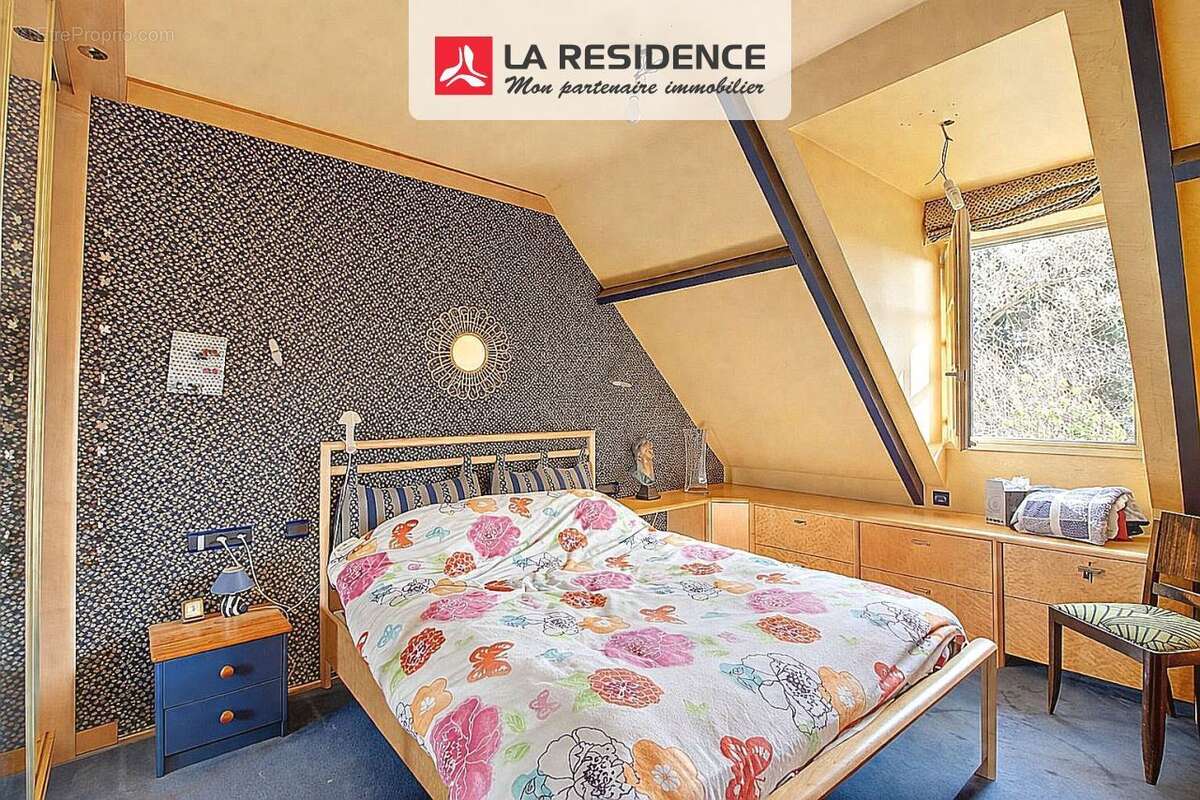Maison 266 m² à Orgeval  - photo 8