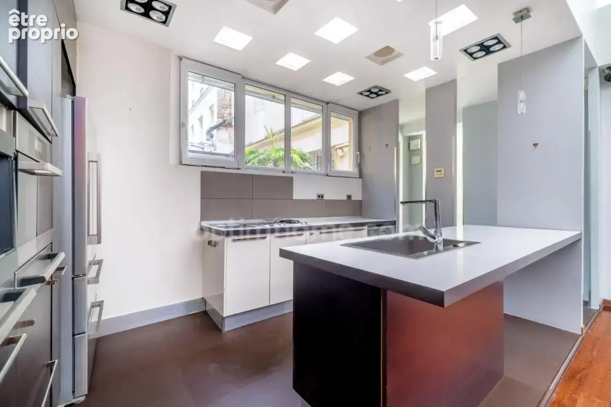 Paris 11e – folie-méricourt / oberkampf – loft atypique 157 m² carrez / 184 m² au sol – 2 entrées – patio - photo 7