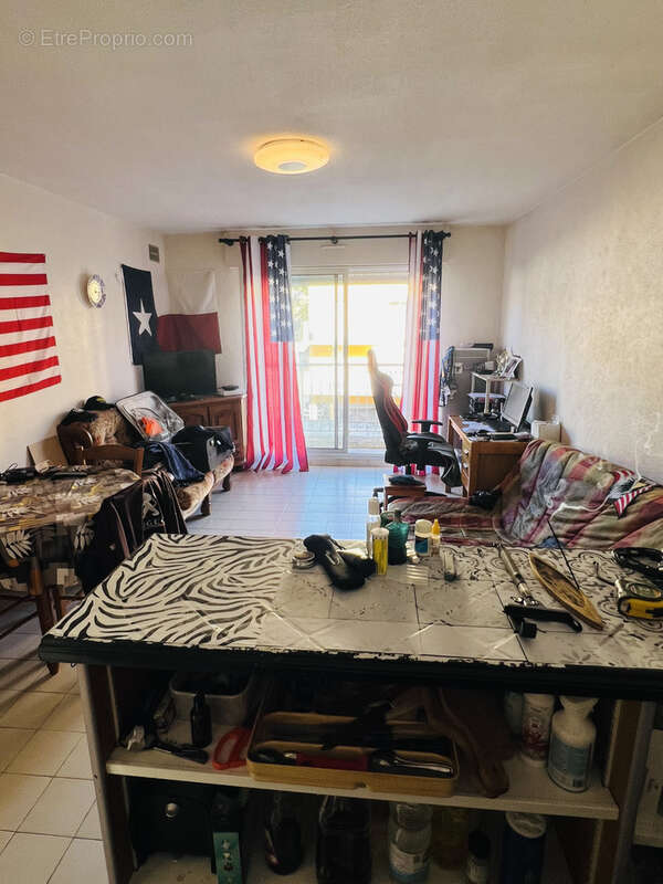 Appartement à LUNEL