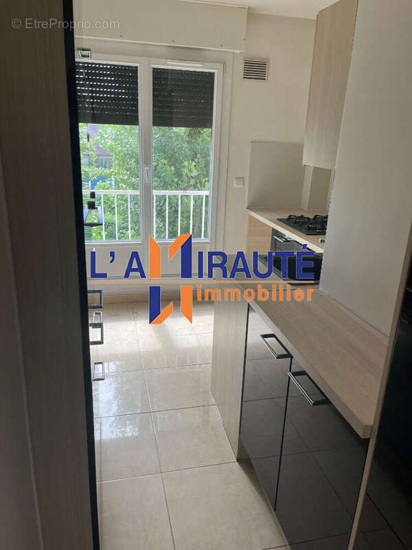 Appartement à MAISONS-LAFFITTE