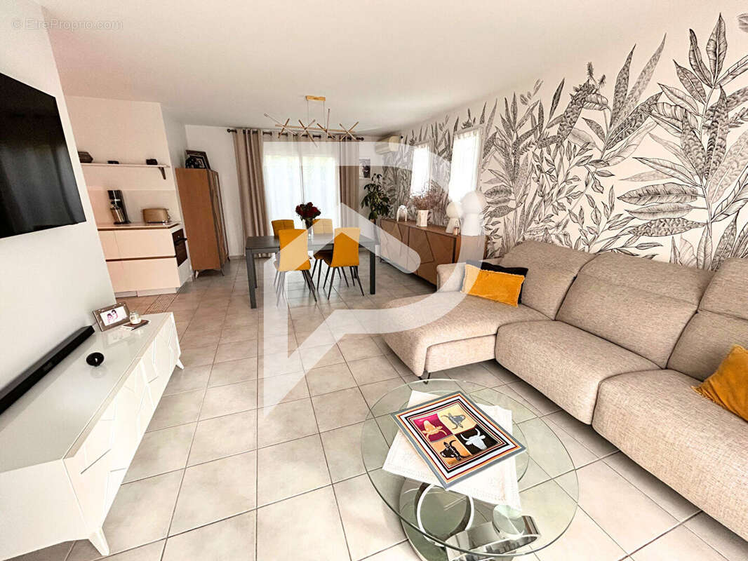 Maison à AIGUES-MORTES