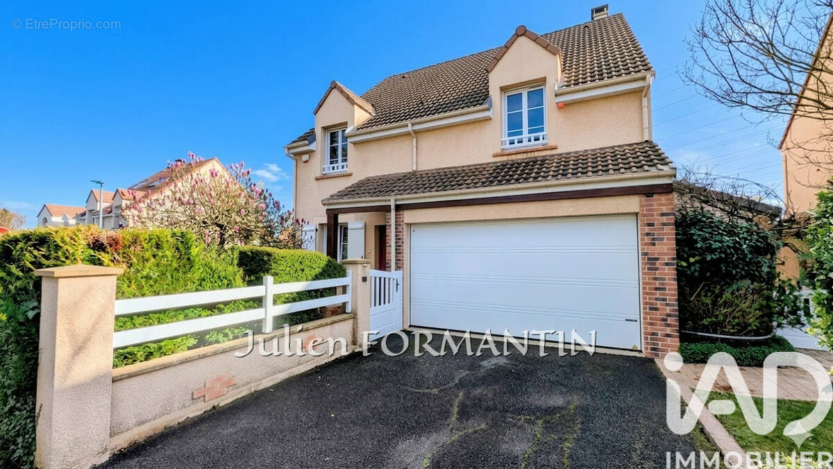 Photo 1 - Maison à CHELLES