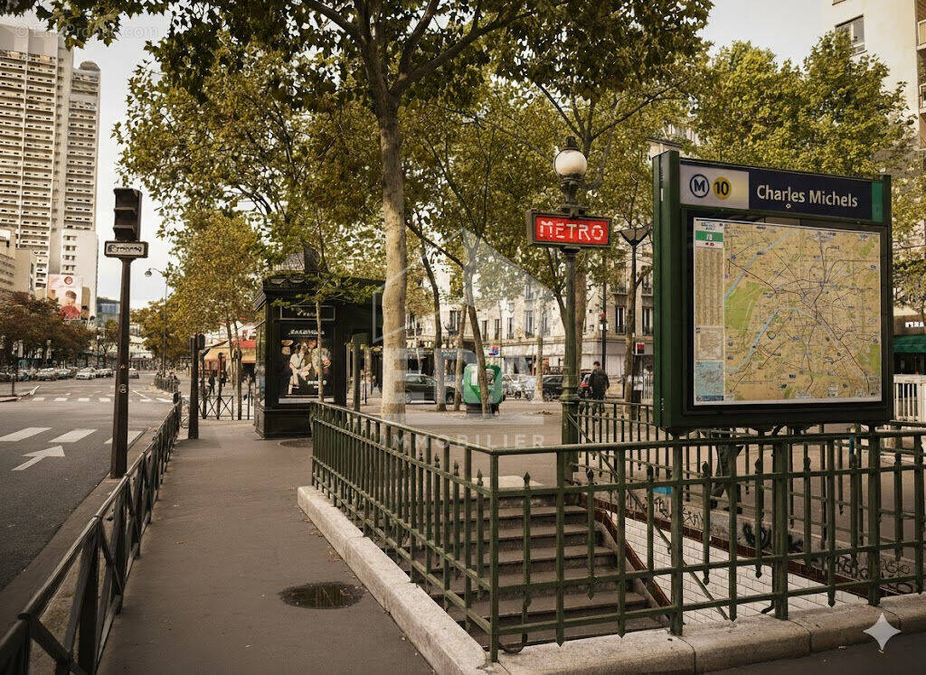 Appartement à PARIS-15E