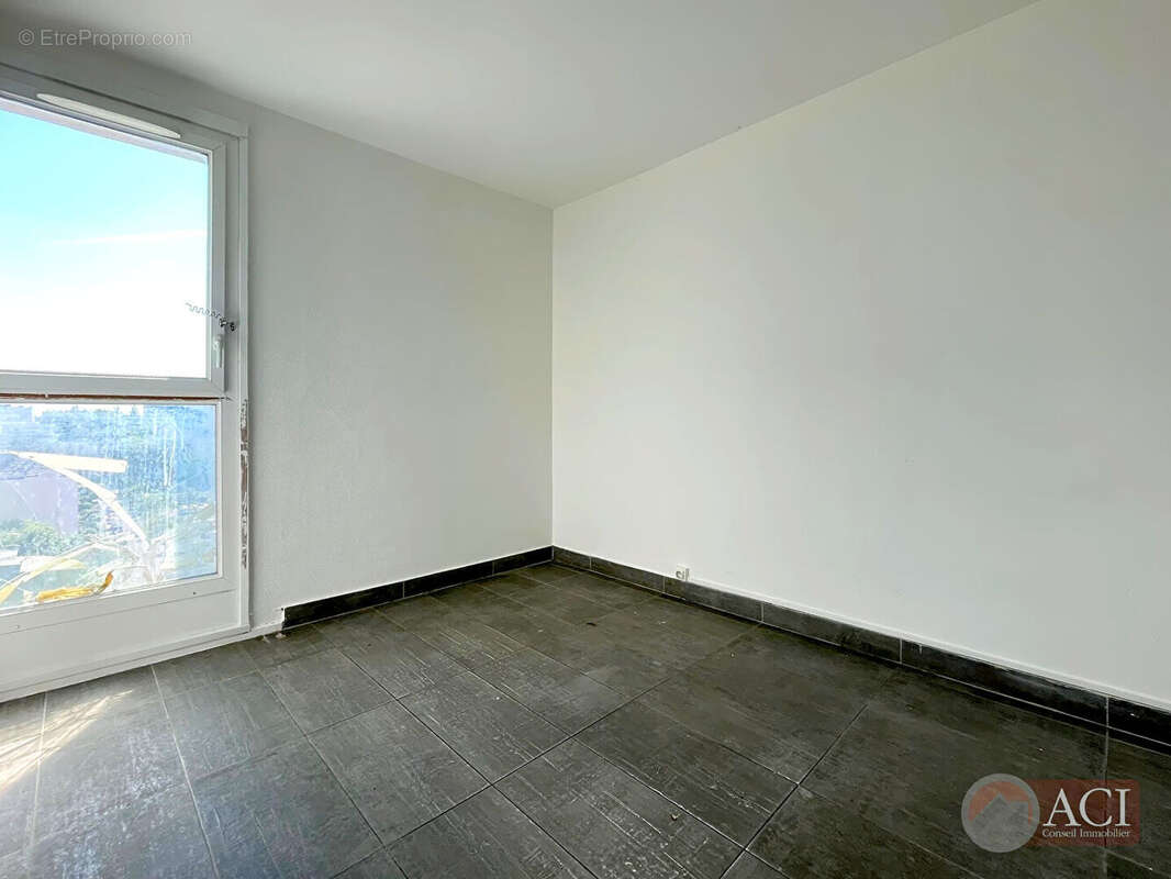 Appartement à GARGES-LES-GONESSE