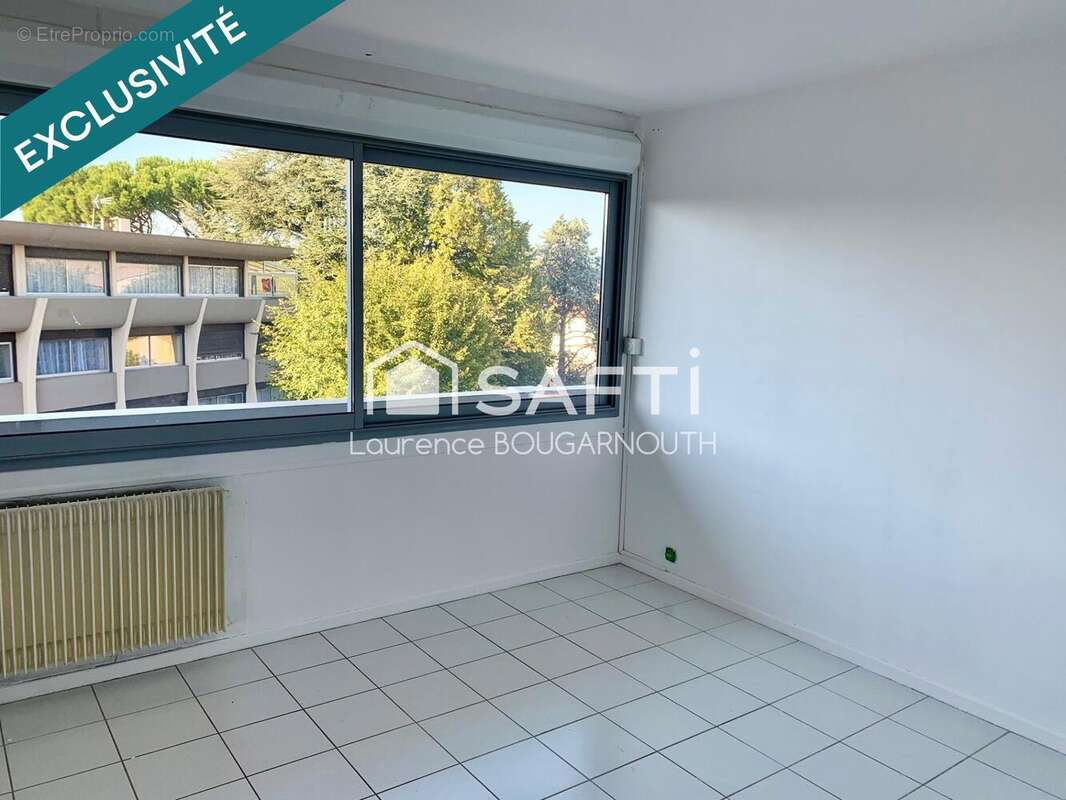 Appartement 103 m² à Bagnols-Sur-Ceze  - photo 8