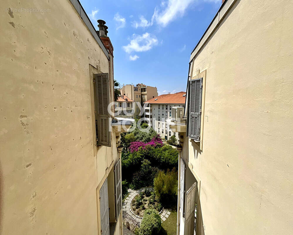 Appartement à NICE