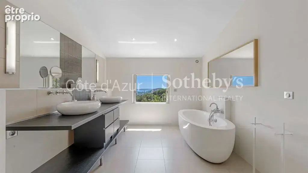 Sainte Maxime, villa contemporaine avec vue mer proche de la plage de La Nartelle - photo 11