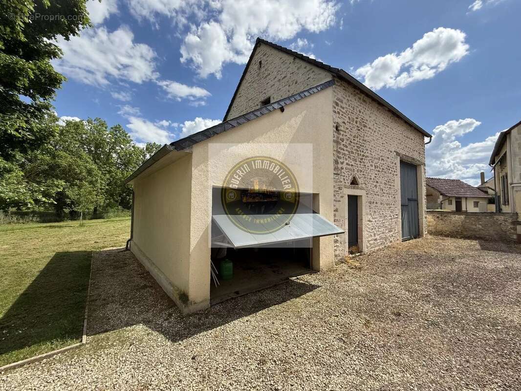 Maison à GERMIGNY-L&#039;EXEMPT