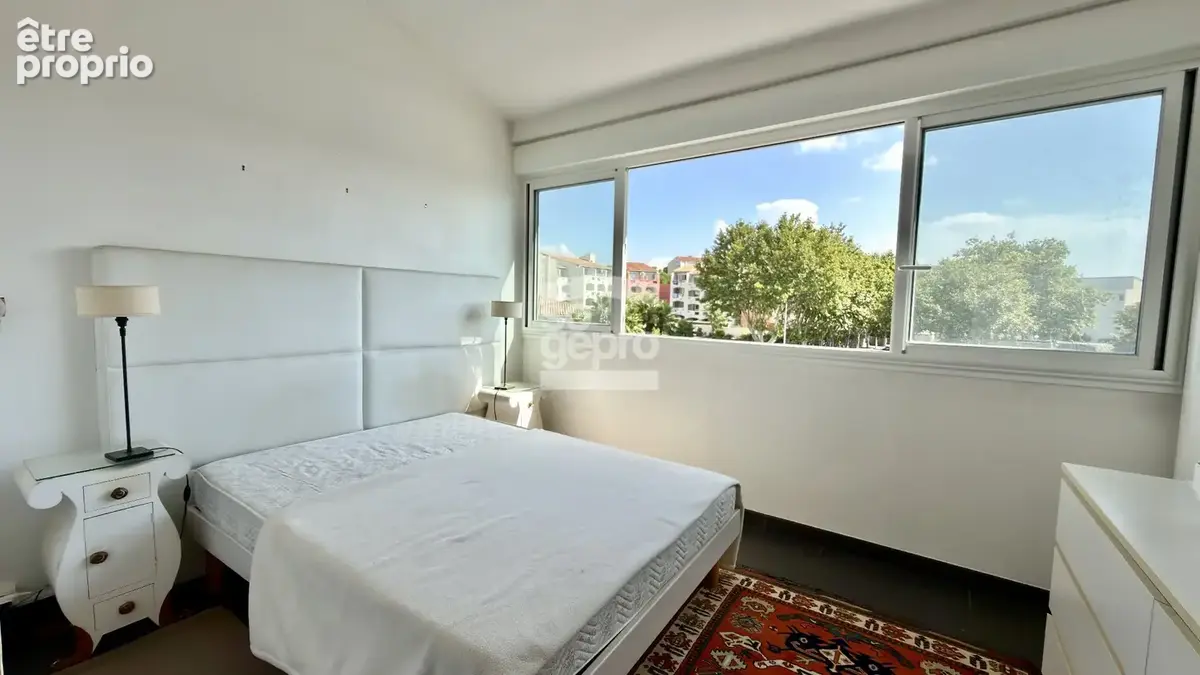 Réf : 2312 - Vente Appartement d'exception face au Port du Cap d'Agde avec parking, garage ! - photo 6