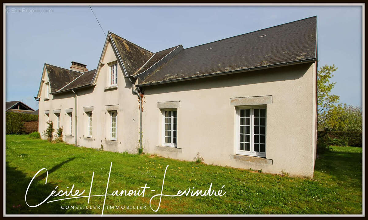 Maison à SAINT-AUBIN-DES-PREAUX