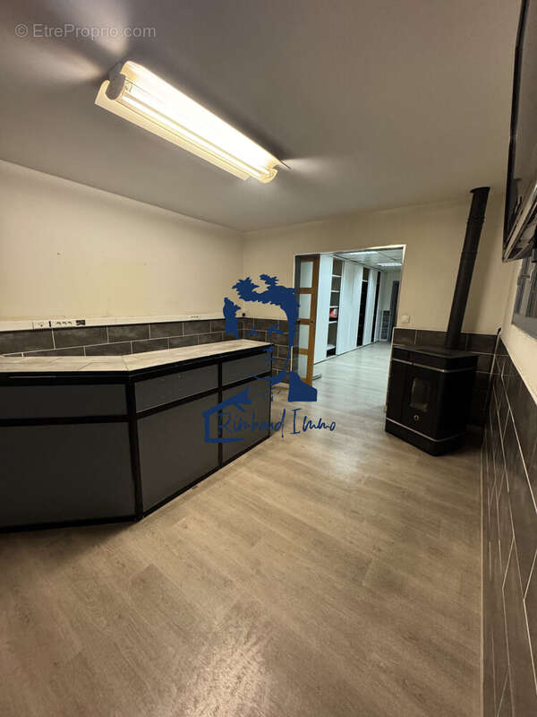 Commerce à CHARLEVILLE-MEZIERES