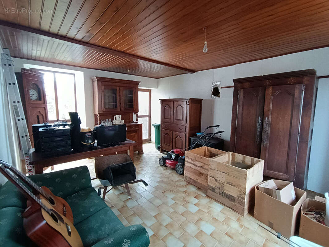 Maison à MELLIONNEC