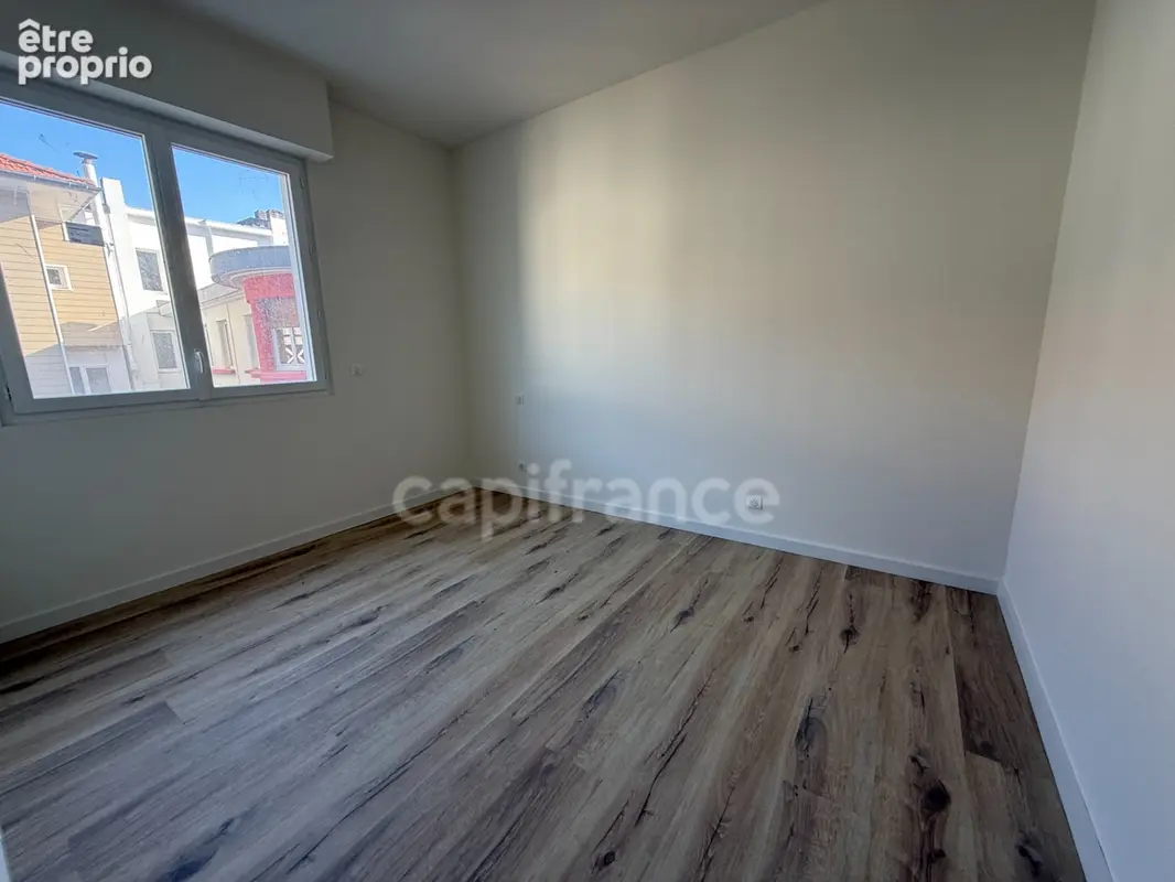 Appartement refait à neuf avec parking et ascenseur - photo 7