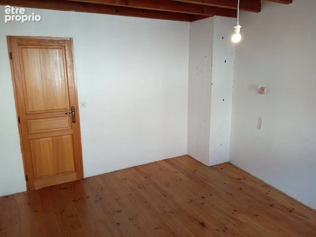 Spacieuse maison familiale T6 - photo 10