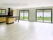 Photo 1 - Maison à MARTIGNAS-SUR-JALLE