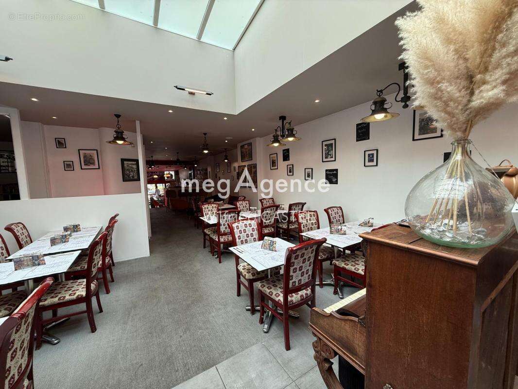 Commerce à LES SABLES-D'OLONNE