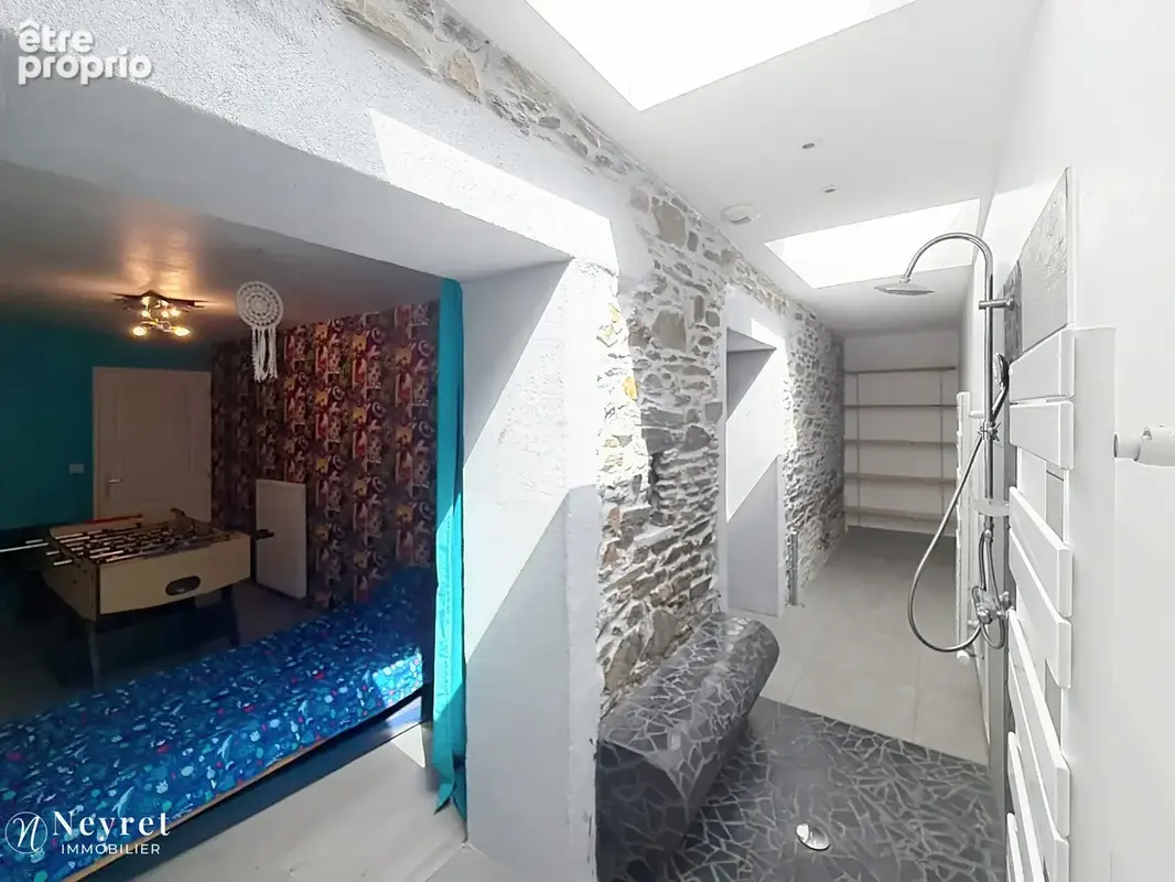 Maison de village en pierre   env. 180 m2   4 chambres   garage 36m2 - photo 11