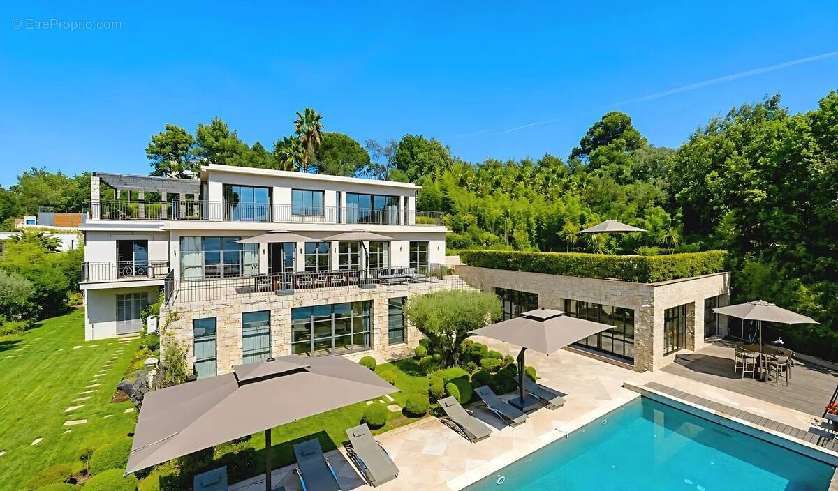 Maison à CANNES