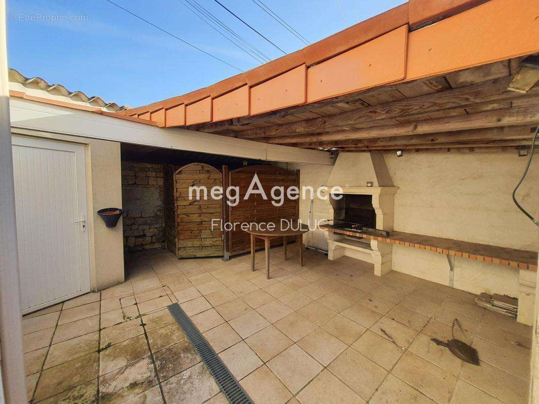 Charentaise de charme avec veranda, piscine, garage - photo 14