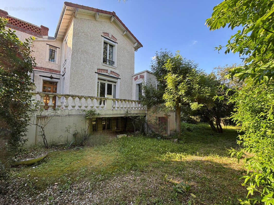 Maison à RUEIL-MALMAISON