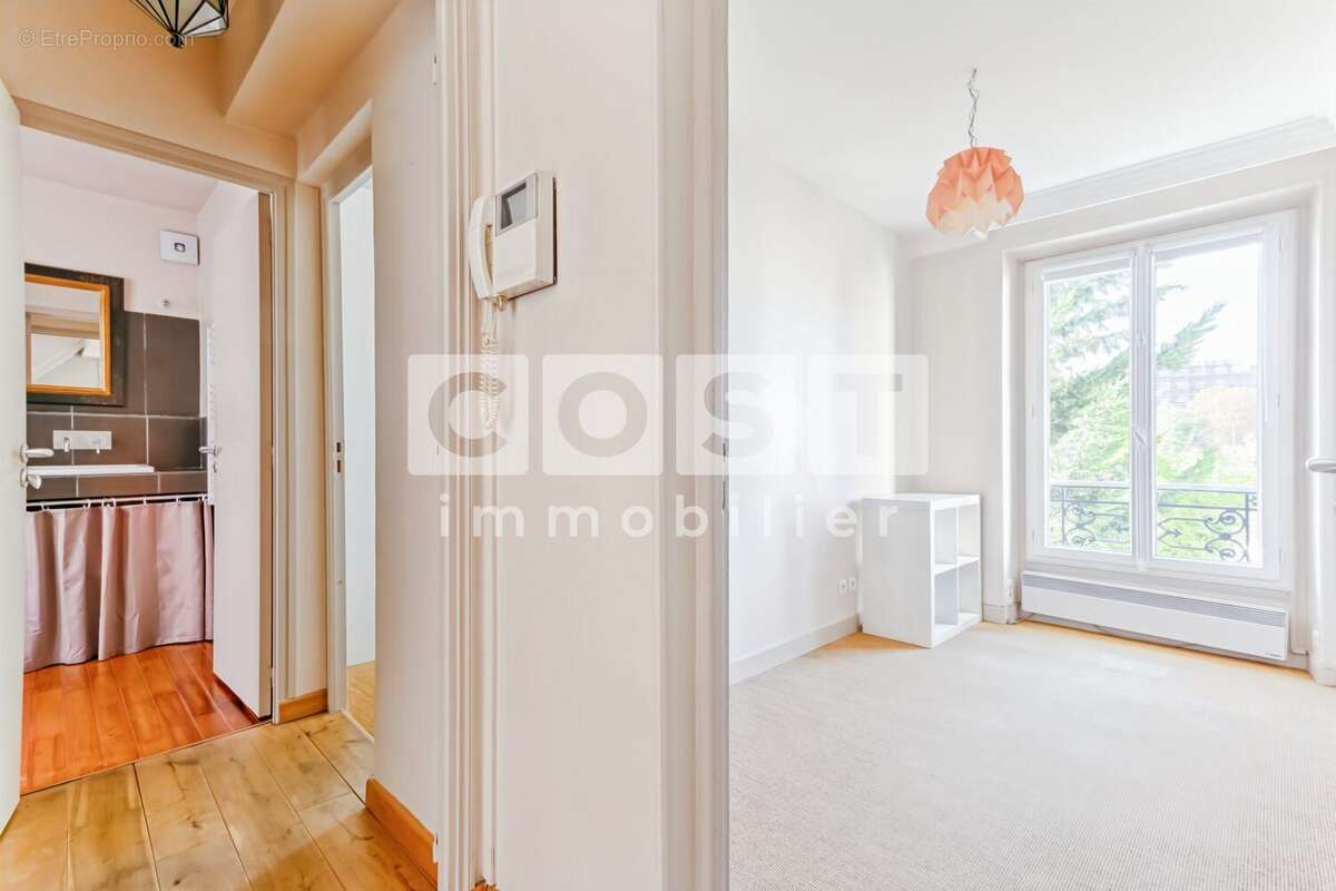 Appartement à ASNIERES-SUR-SEINE