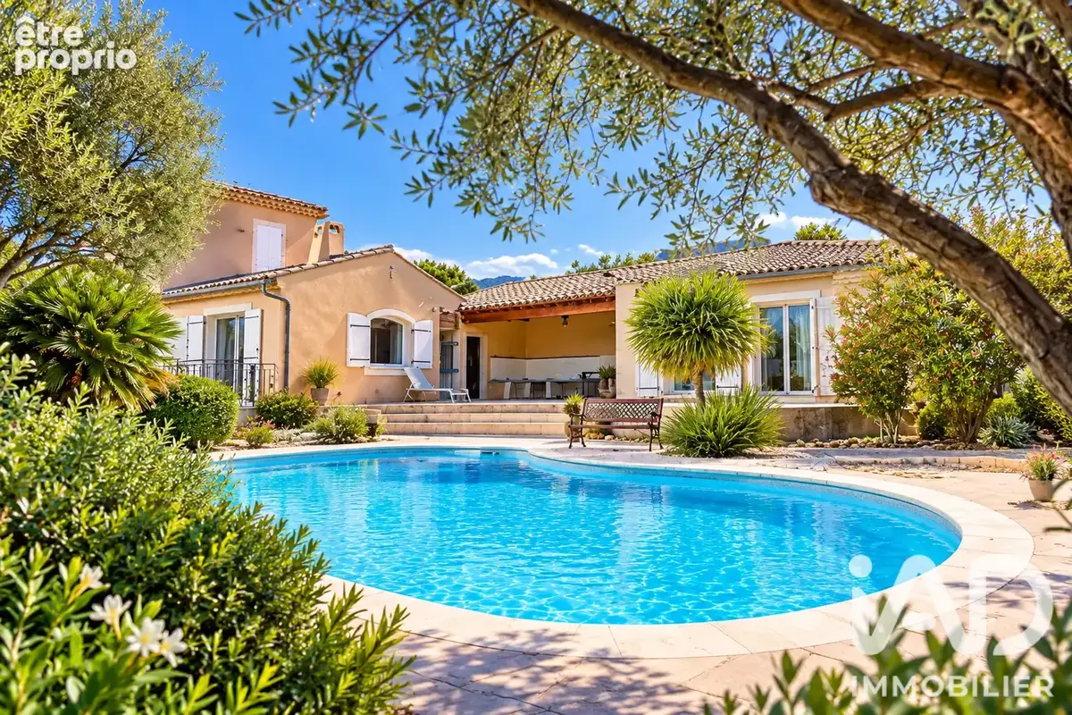 Photo 1 - Maison à DOMAZAN