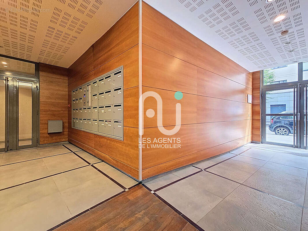 Appartement à ASNIERES-SUR-SEINE