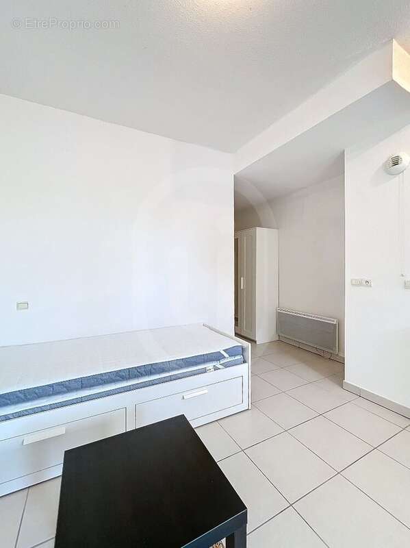 Castelnau le lez - studio - balcon - parking - photo 8