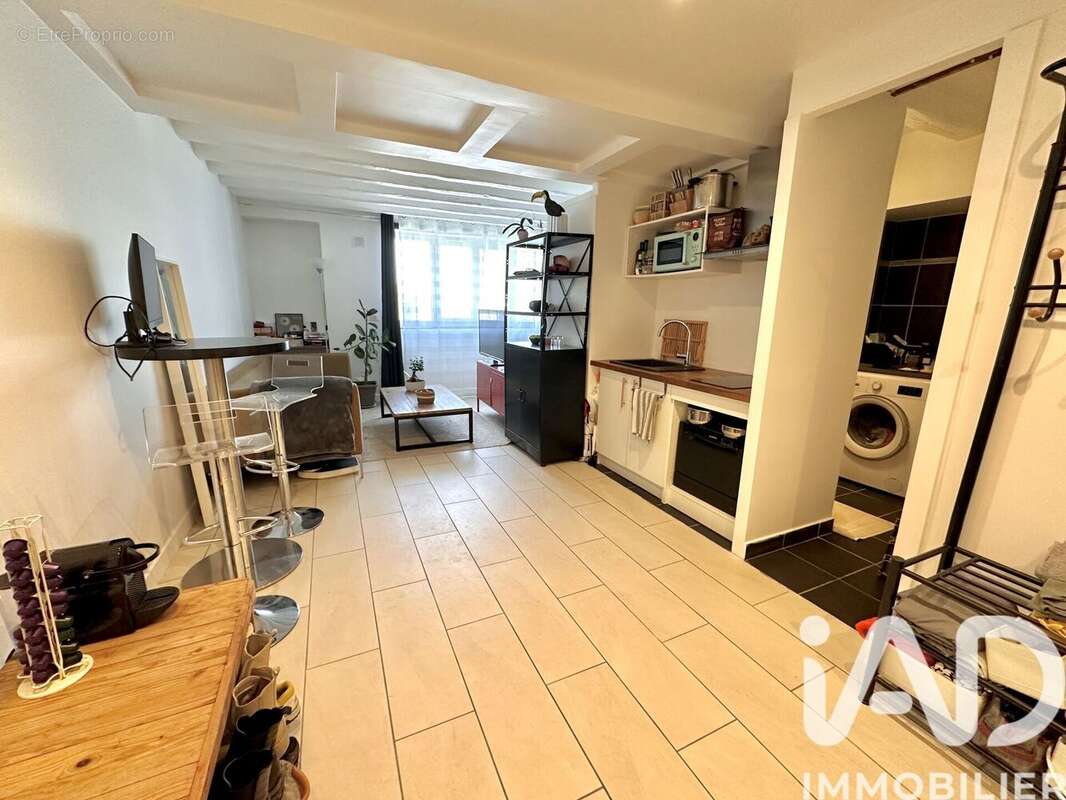 Photo 3 - Appartement à VILLEJUST