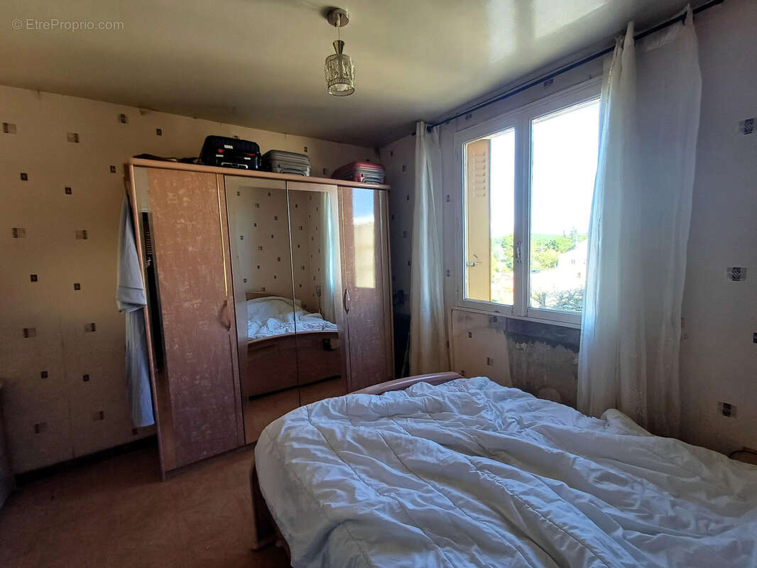 Appartement à BOLLENE