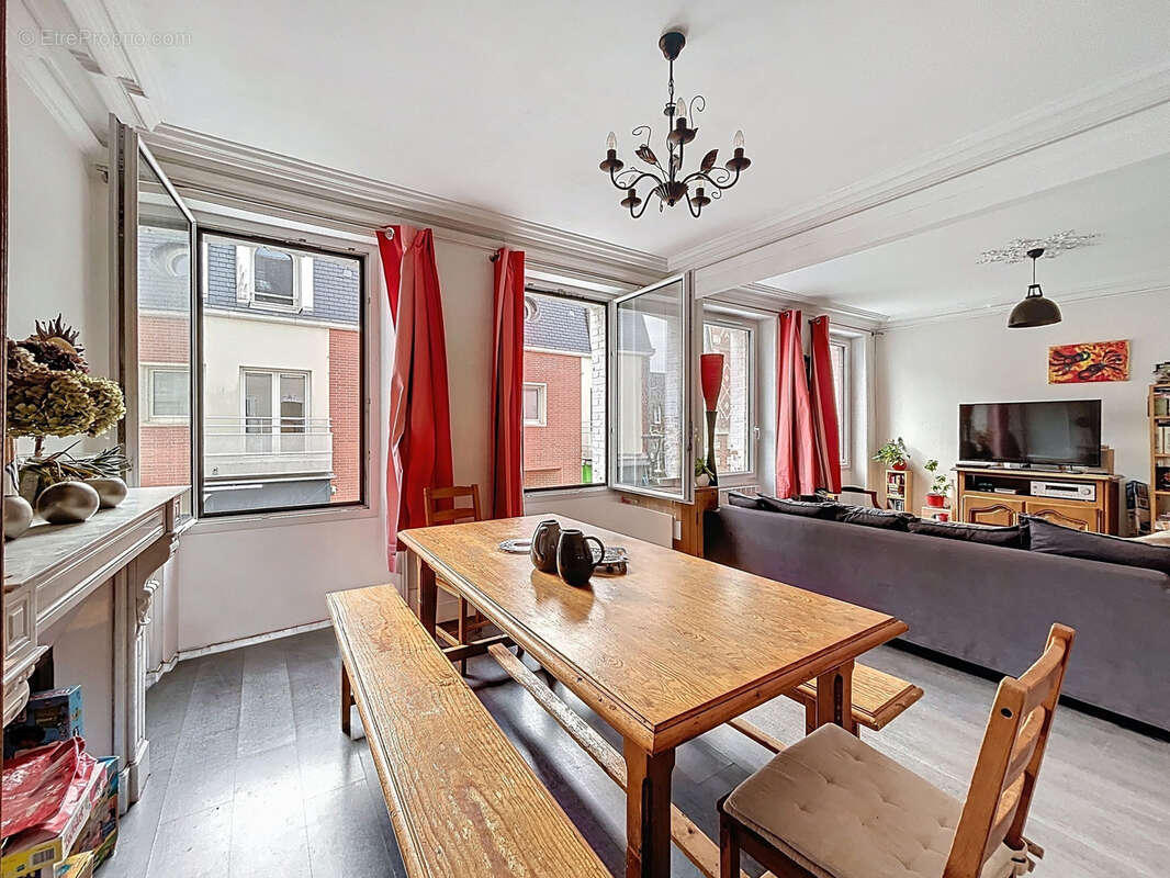 Appartement à BARNEVILLE-CARTERET