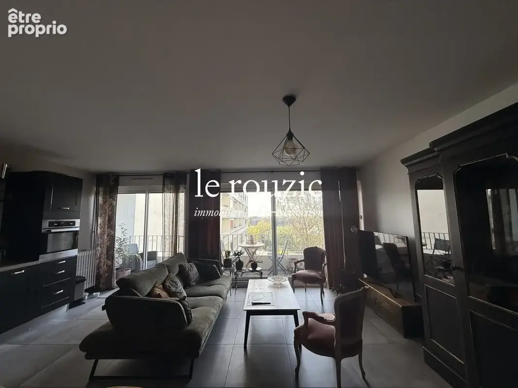 Appartement 5 pièces 107 m² à vendre à Vannes (56000) - photo 2