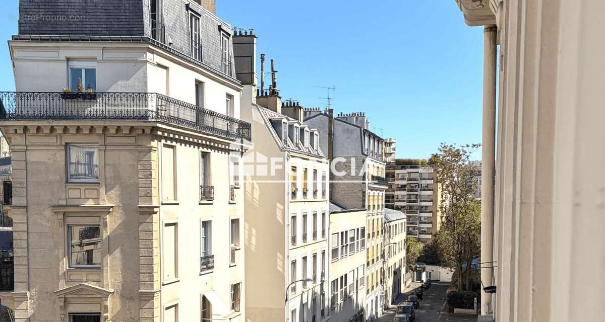 Appartement à PARIS-5E
