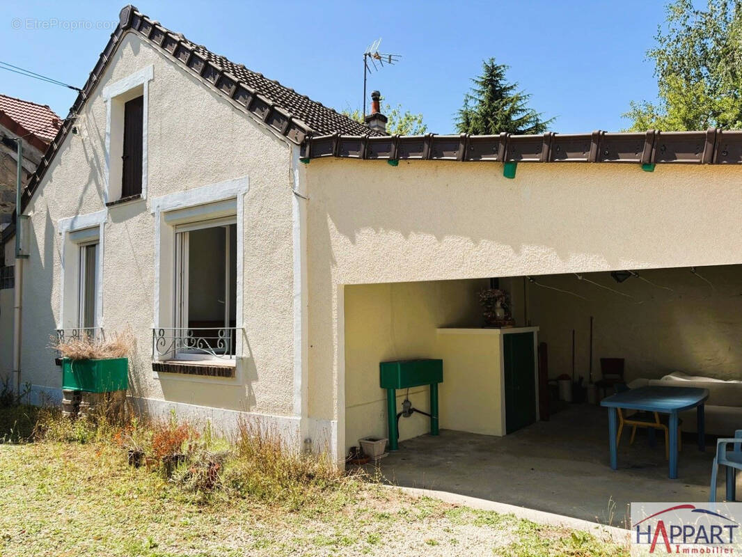 Maison à DAMMARIE-LES-LYS