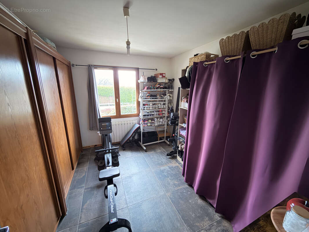 Maison à BOUVAINCOURT-SUR-BRESLE