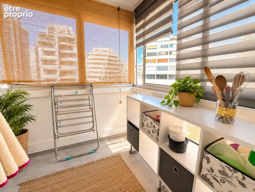 T3 de 84.00m2 parfait état au 3ème étage - SECTEUR CENTRE-VILLE GRANDE-MOTTE - photo 15