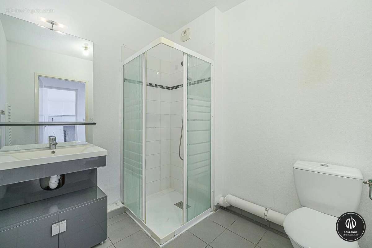 Appartement à MARSEILLE-3E