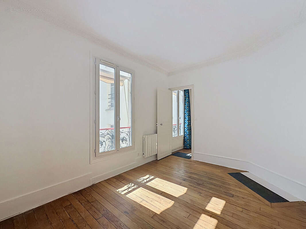 Charles michel/beaugrenelle - photo 2