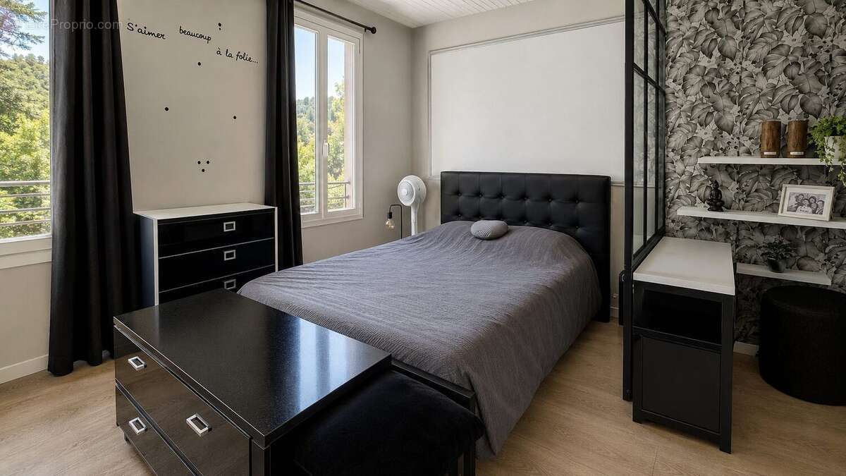 Maison 160 m² à Courthezon  - photo 9